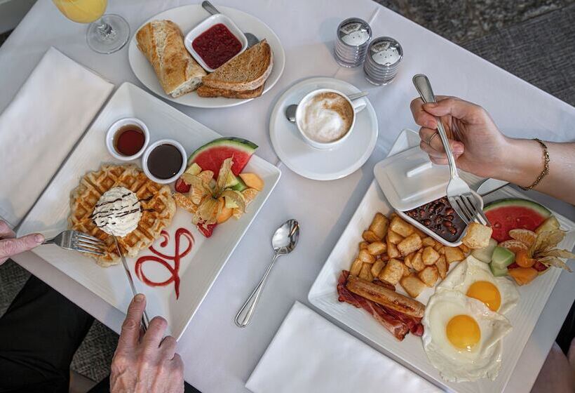 Отель Chez Truchon Bistro Auberge