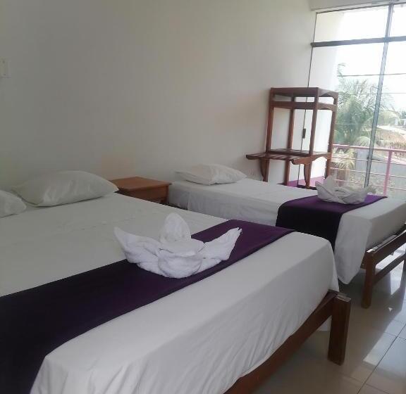 هتل Chimicuas House