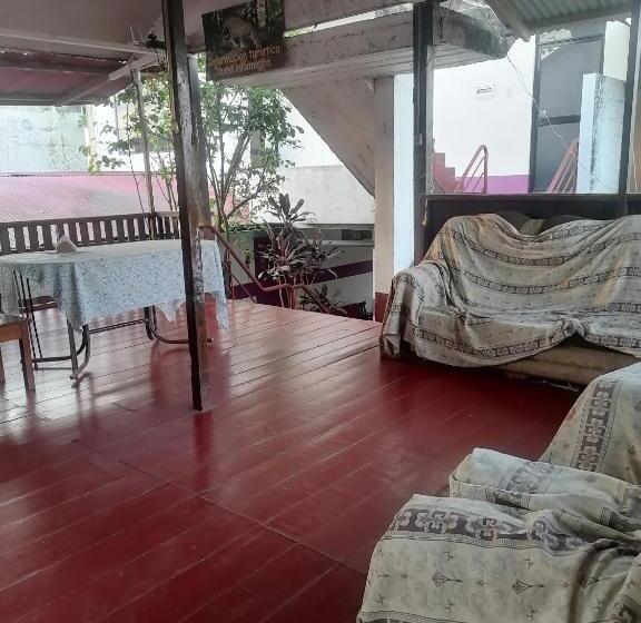 هتل Chimicuas House