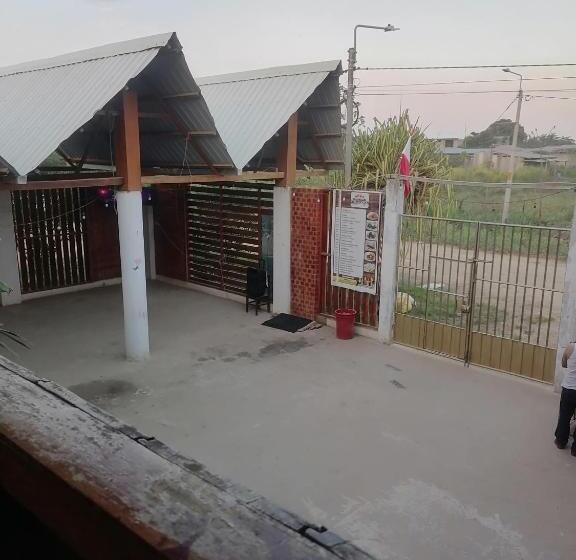 هتل Chimicuas House