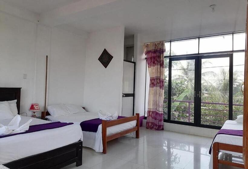 هتل Chimicuas House