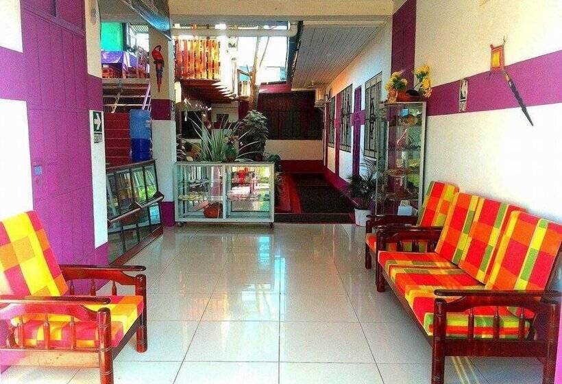 هتل Chimicuas House