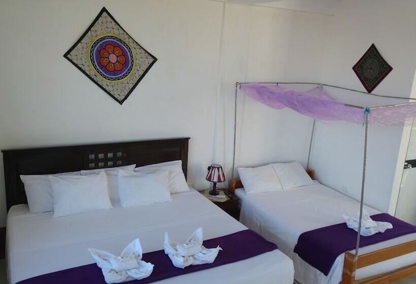 هتل Chimicuas House