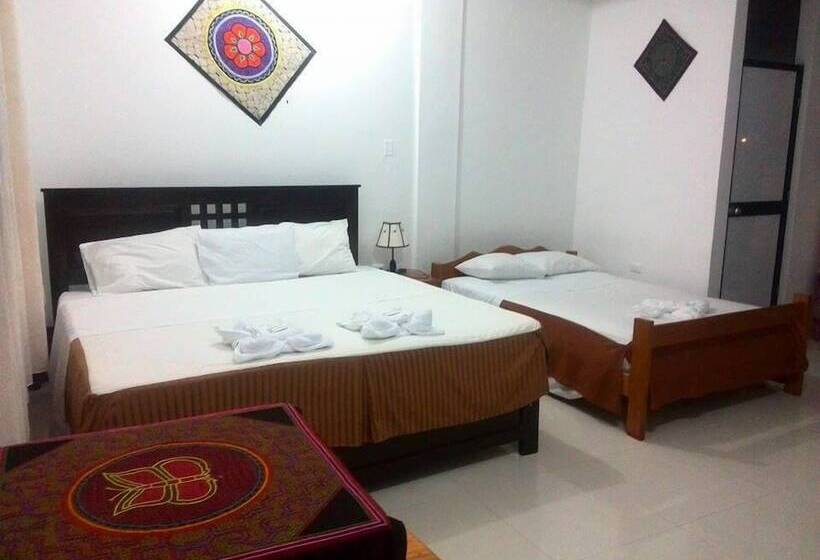 هتل Chimicuas House