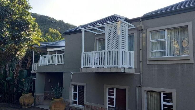 호텔 Cinnamon Boutique Guest House