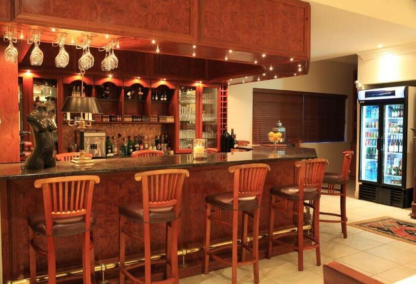 Отель Cinnamon Boutique Guest House