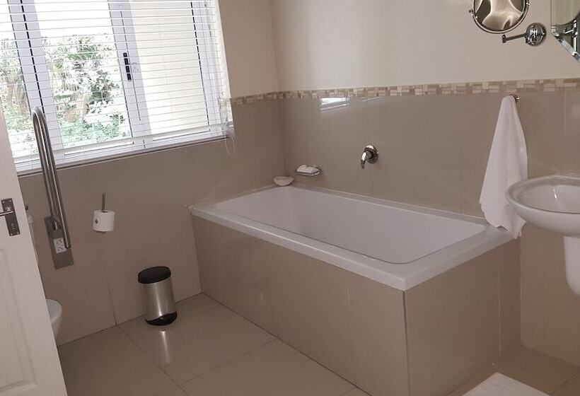 Отель Cinnamon Boutique Guest House