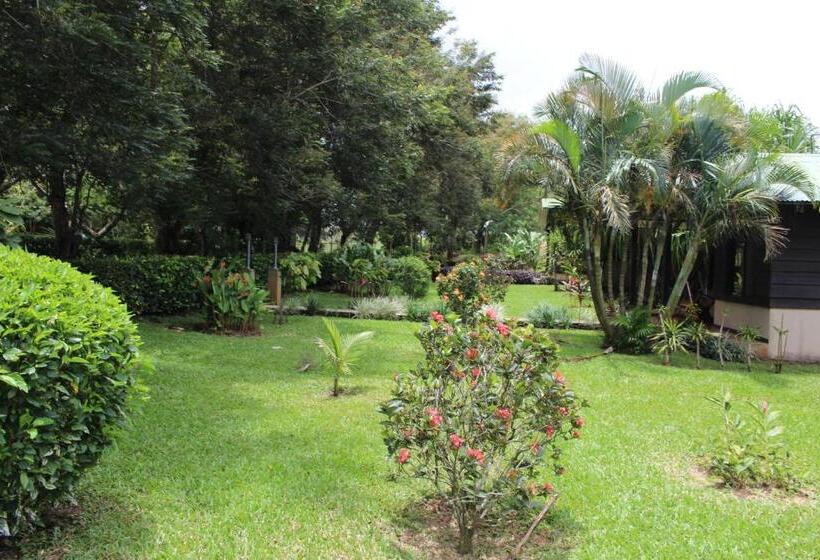 Colinas Del Miravalles Hotel & Hot Springs