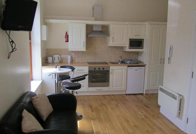 فندق College View Apartments