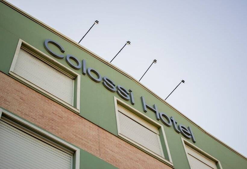 ホテル Colossi