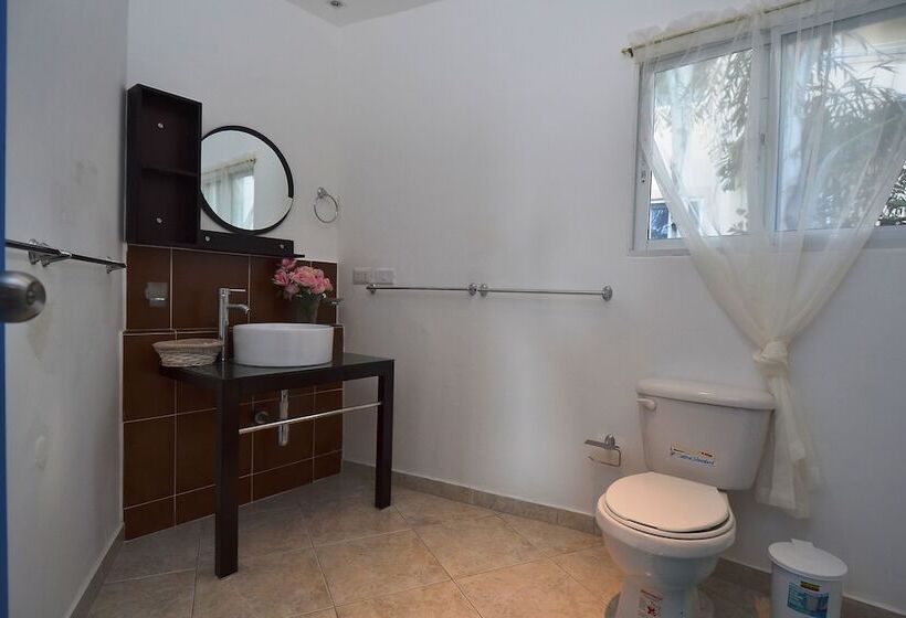 בית מלון כפרי Costarena Beach