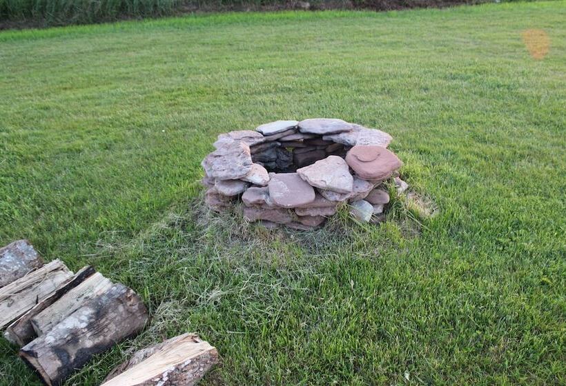 Szálloda Cottages On Pei Oceanfront