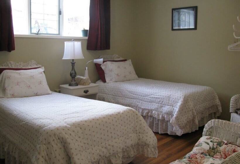 فندق Country Comfort Bed & Breakfast