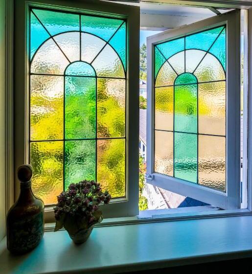 ホテル Crystal S View Bed & Breakfast