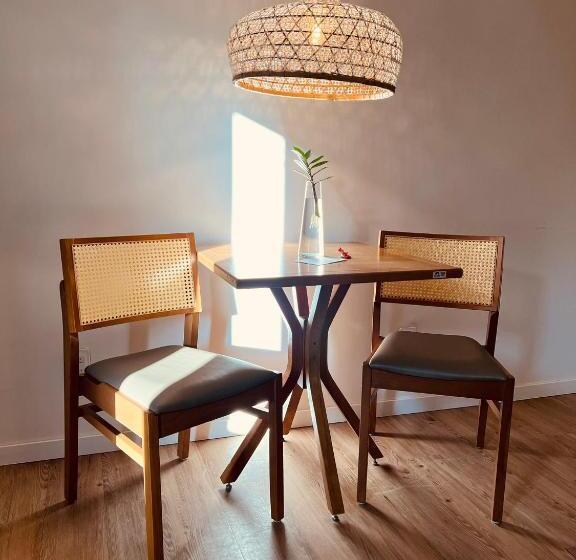 בית מלון כפרי Dolphin