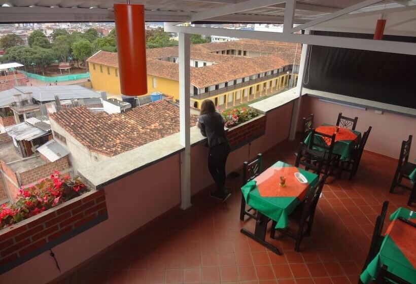 ホテル Doral Suites