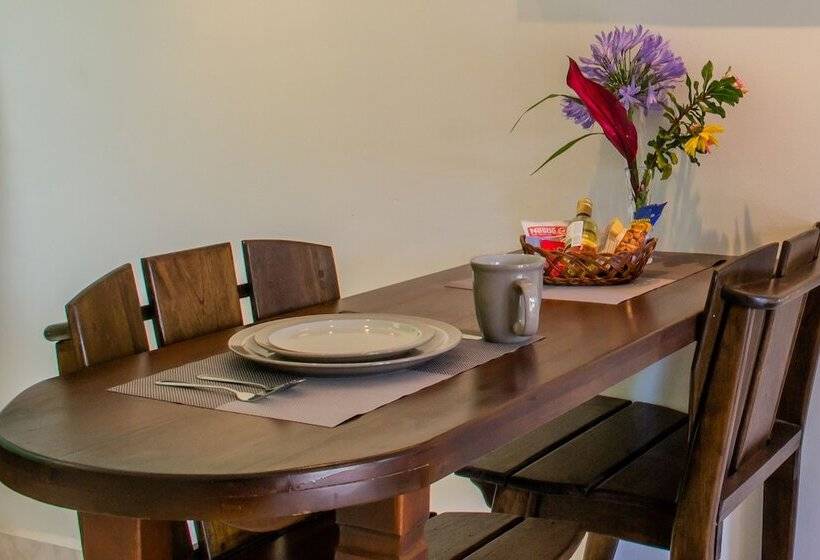 호텔 Downtown Suites