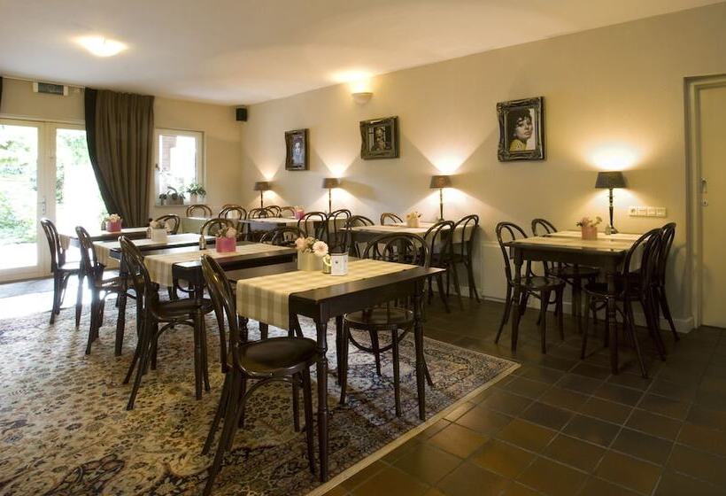 בית מלון כפרי Edenpark