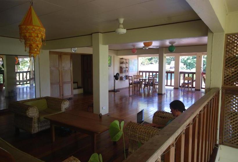 فندق Hostel Tajalín