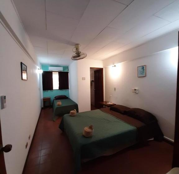 فندق Hostel Tajalín