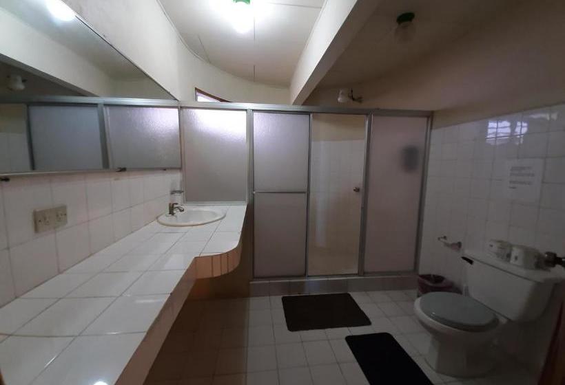 فندق Hostel Tajalín