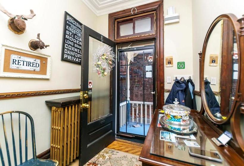 酒店 Elliott House Bed & Breakfast