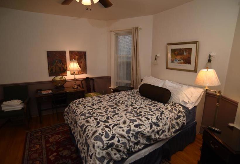 酒店 Elliott House Bed & Breakfast