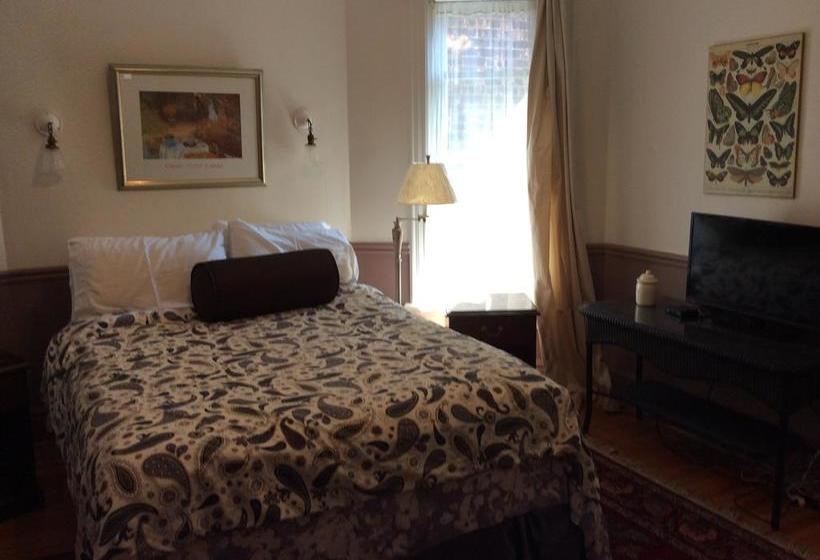 酒店 Elliott House Bed & Breakfast