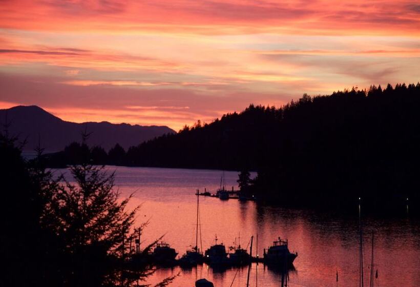 호텔 Enchanter Oceanview Suites