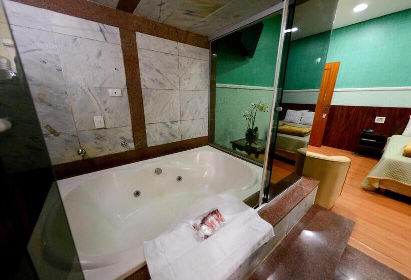 ホテル Estoril Palace