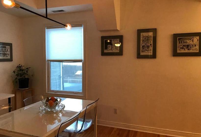 Отель Executive Underground Apartment