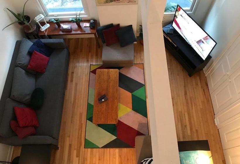 Отель Executive Underground Apartment