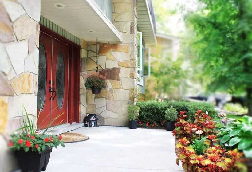 هتل Forest Hill Bed And Breakfast