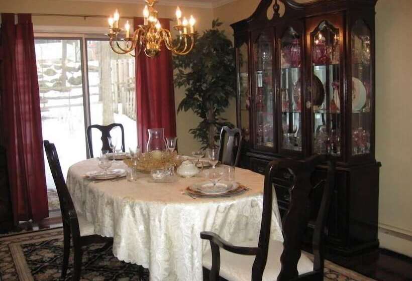 هتل Forest Hill Bed And Breakfast