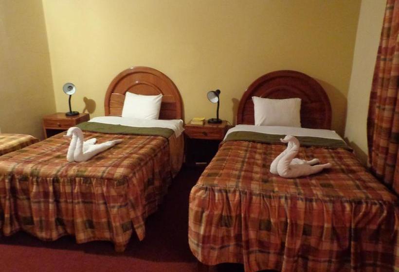 Отель Francis Puno