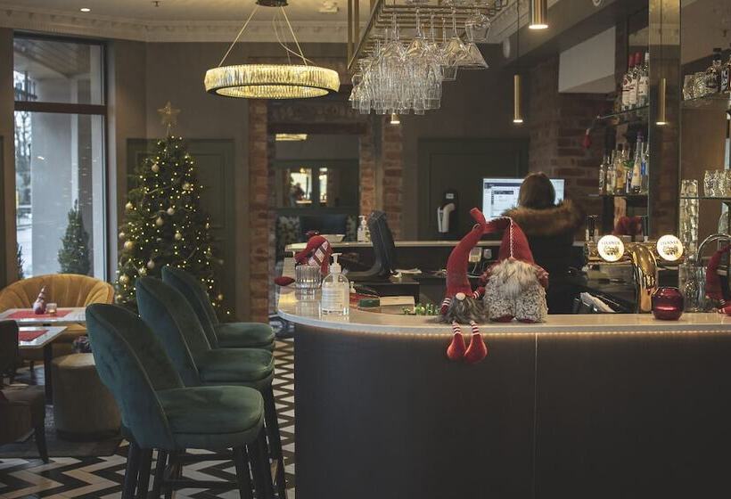 Отель Fredrikstad