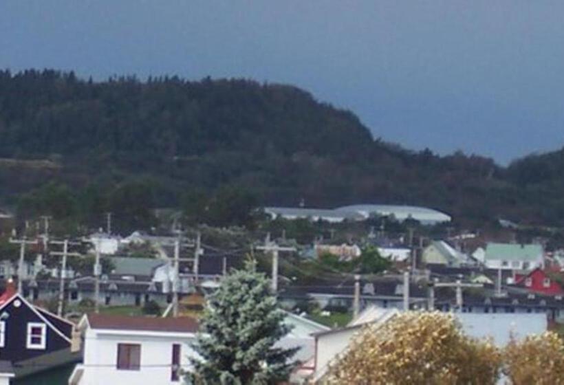 호텔 Gite La Ptite Falaise Hébergement Touristique