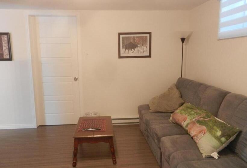 호텔 Gite La Ptite Falaise Hébergement Touristique