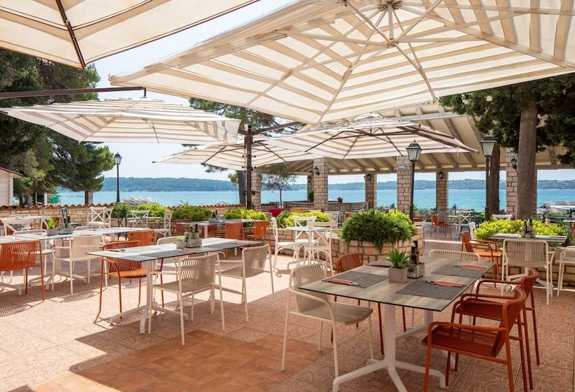 Отель Holiday Homes Sirena Classic