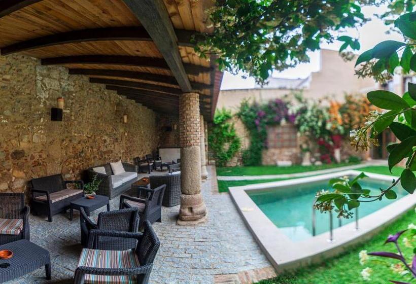 هتل Hostal Aquaforum