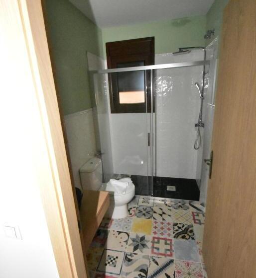 هتل Hostal Aquaforum