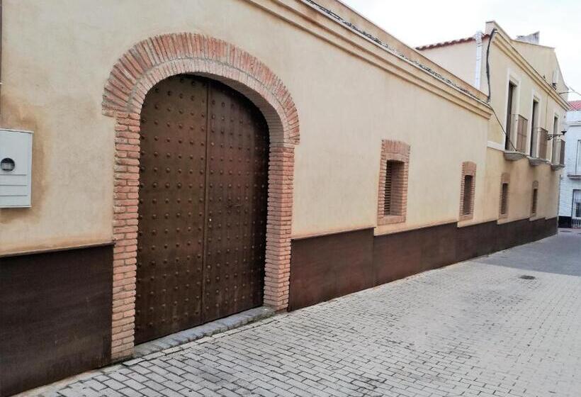 هتل Hostal Aquaforum