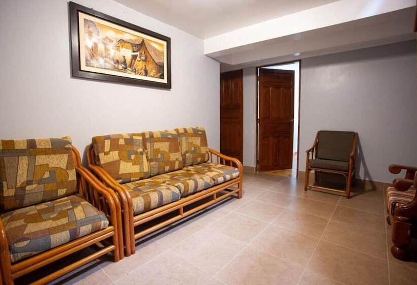 فندق Hostal La Payacha