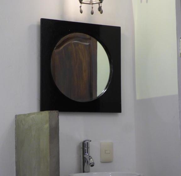 Hotel & Hostel El Punto