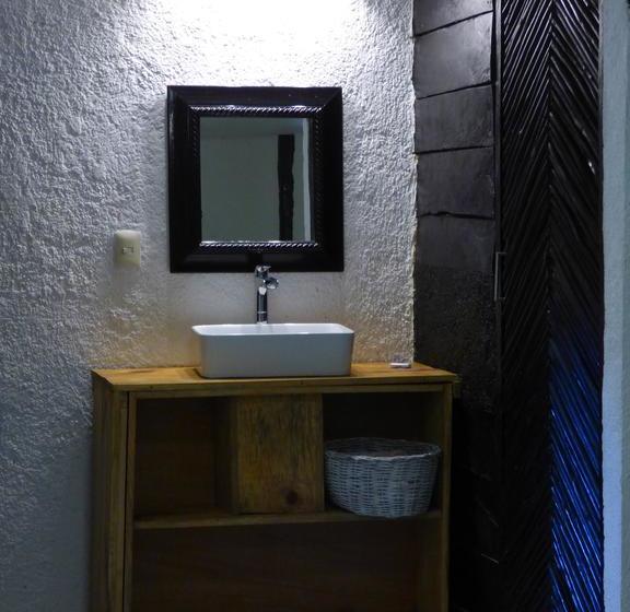 Hotel & Hostel El Punto