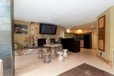 هتل House On Dunbar B&b