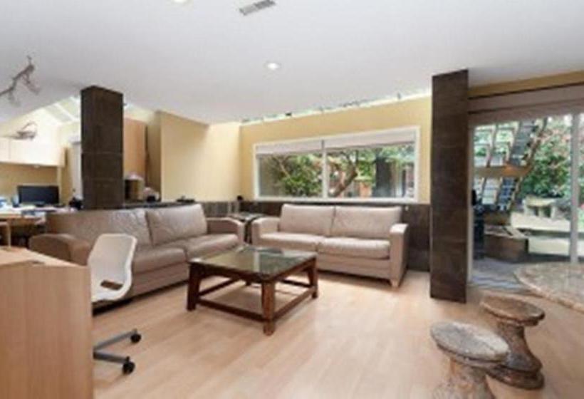 酒店 House On Dunbar B&b