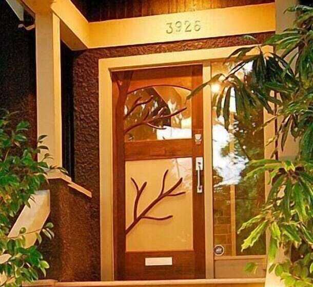 酒店 House On Dunbar B&b