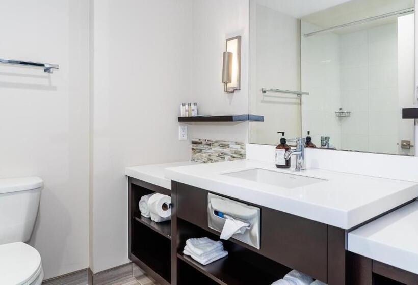 호텔 Hôtel Shediac