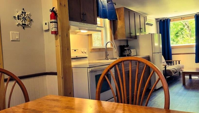 فندق Kouch Chalets